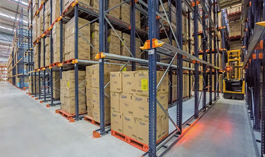 Drive-In / Drive-Through Racking Systems